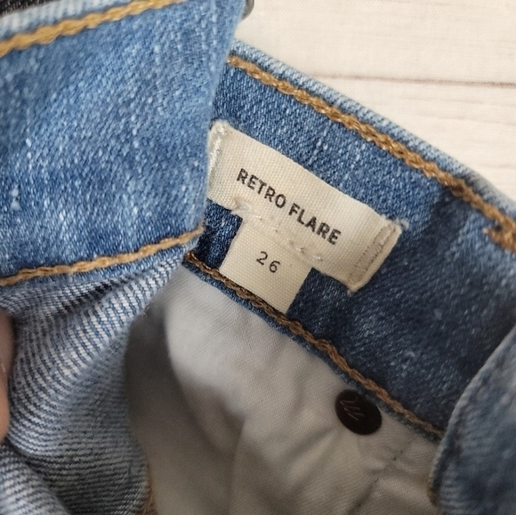 MADEWELL RETRO FLARE LIGHTWASH JEANS, SZ 26 - Picture 8 of 15